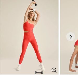 Beyond yoga space dye coral racer back cropped tank. Size small. Worn once.